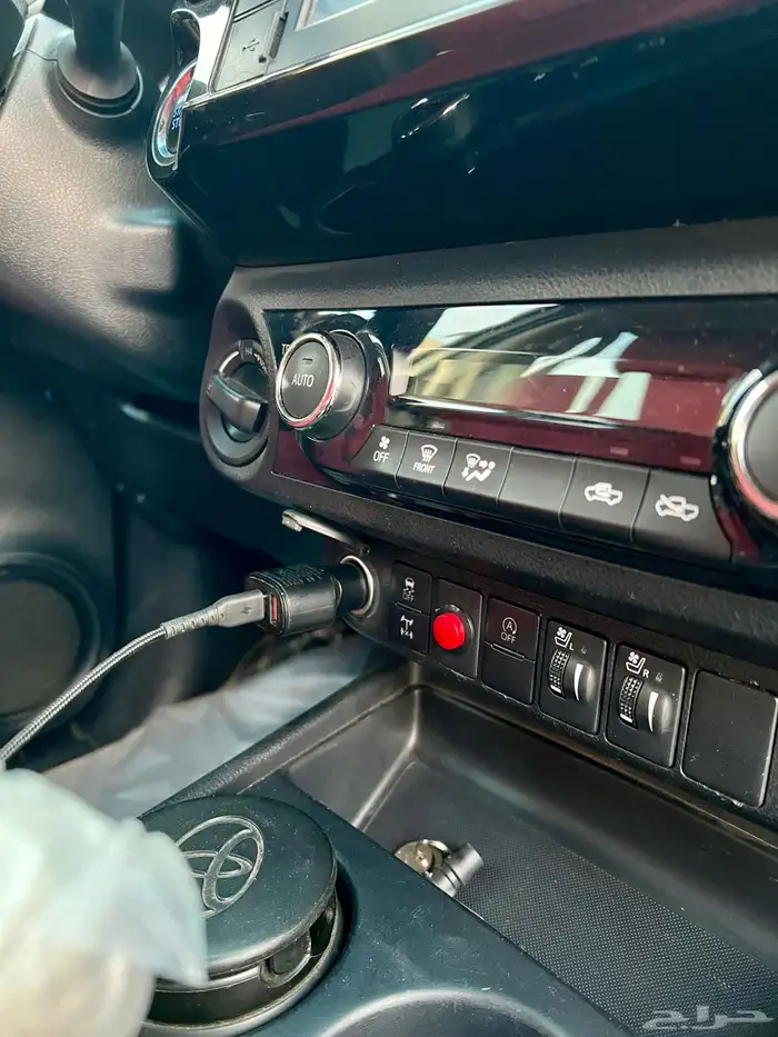 هايلوكس 2021 سعودي ديزل ماكينه 2800 مشروطه ومجهزه للرحلات 11