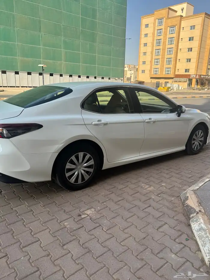 للبيع كامري 2022 4