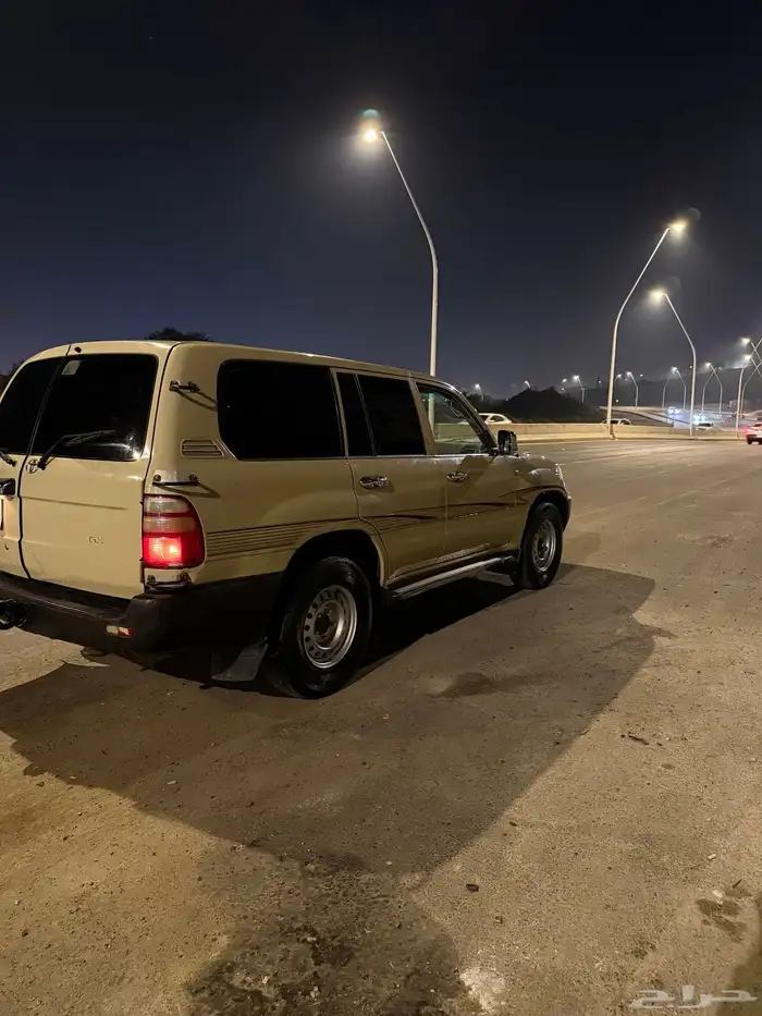 صالون 2001 للبيع 1