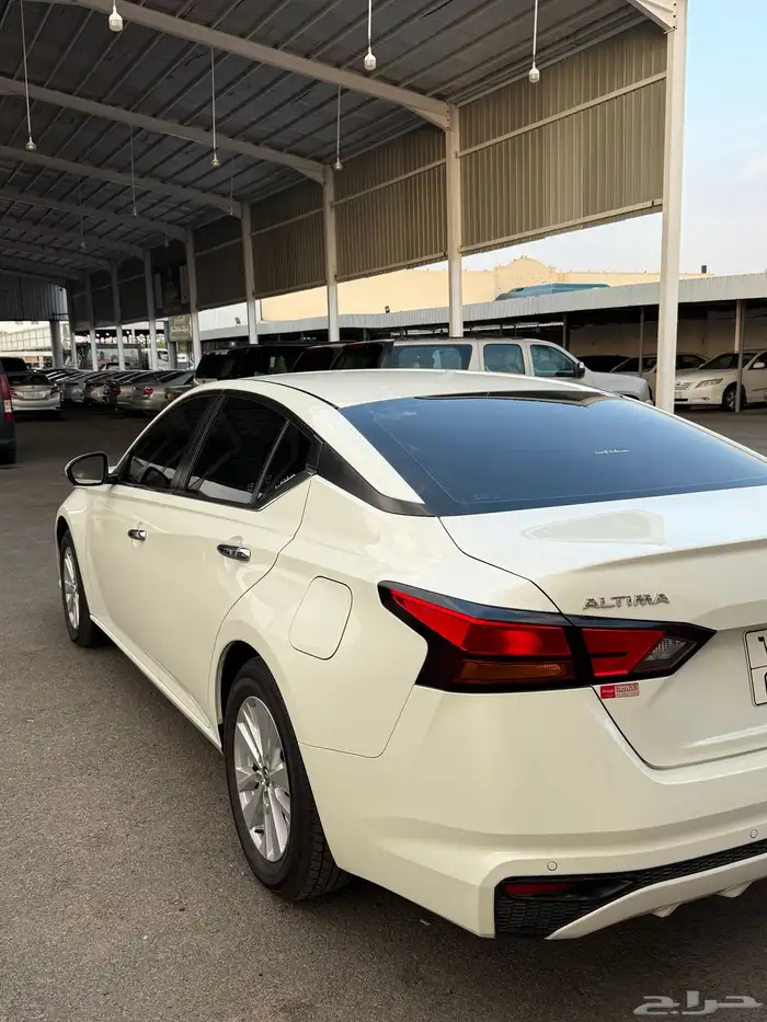 للبيع نيسان التيما 2021 مخزن ممشي 37 الف مشروطه 4