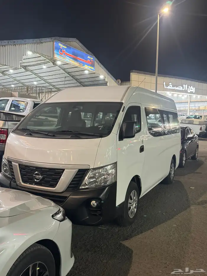نيسان مجموعه باص نيسان ديزل بضاعه وركاب 3