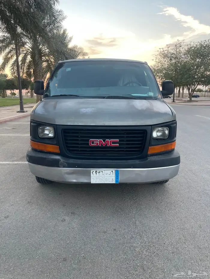 للبيع فان اكسبرس م2011 شفرولية 12 راكب شاص قصير 1