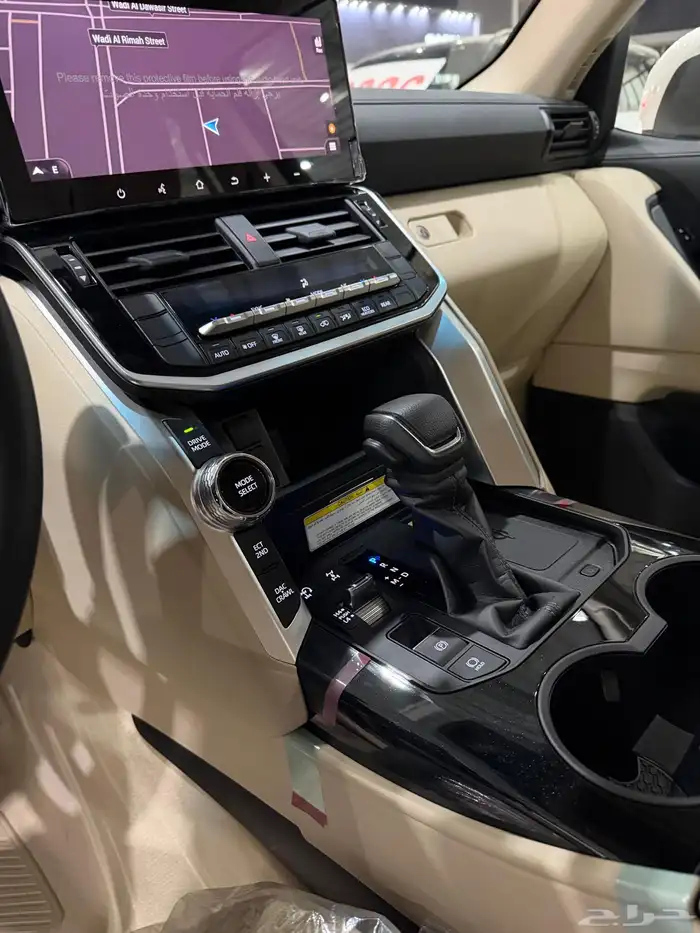 لاندكروزر 2025-GXR-L3سعودي اقل سعر بطاقة جمرك 12