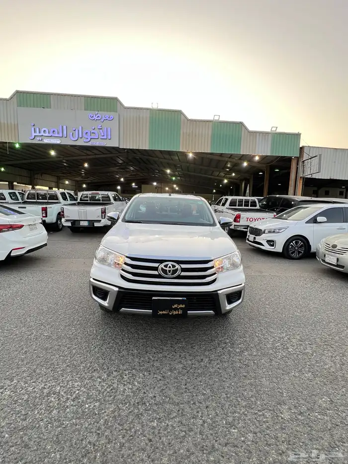 هايلوكس 2023 غماره GLX بنزين 0