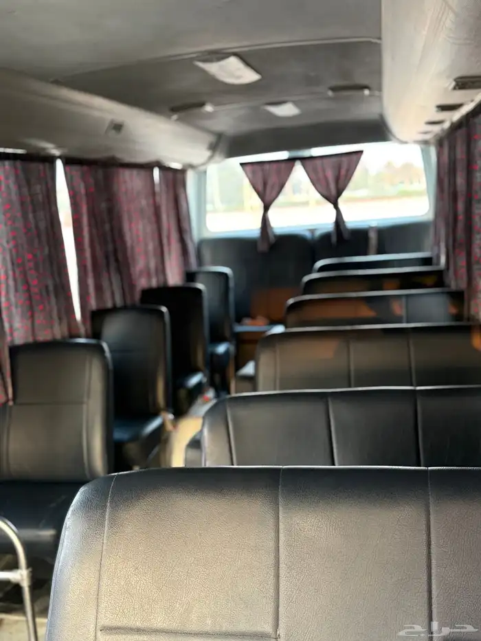 باص نيسان سلفيان 2014 ديزل 30 راكب 16