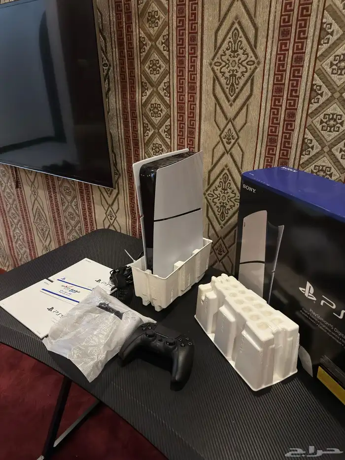 سوني فايف استخدام اسبوعين معاه يدتين ضمان كامل اغراضه 2