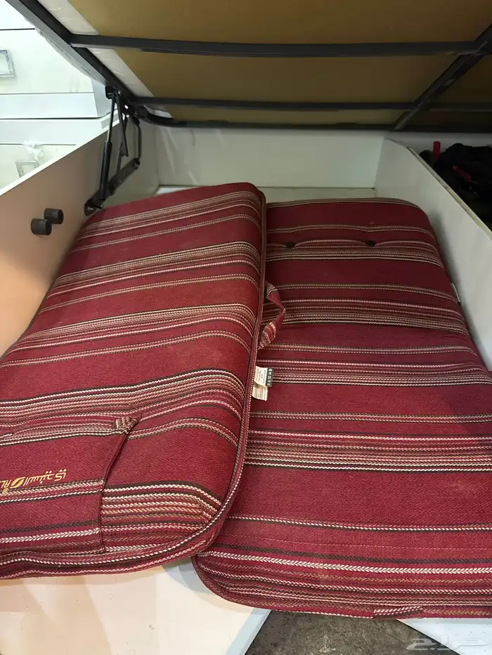 كراسي من اسنيدي 2 0