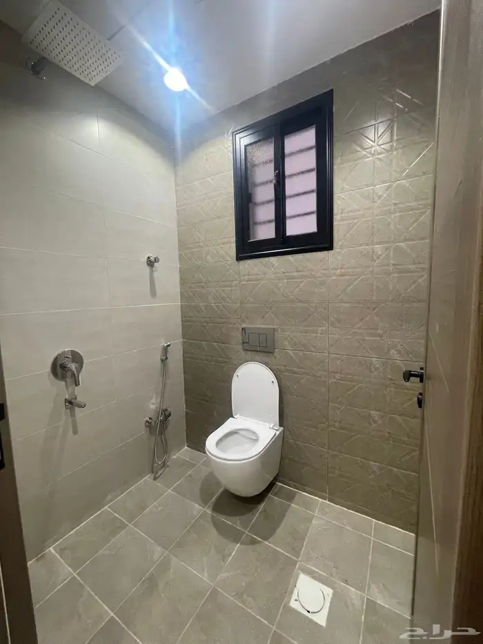 للبيع شقق نظام ادوار شغل راقي بخميس مشيط 7