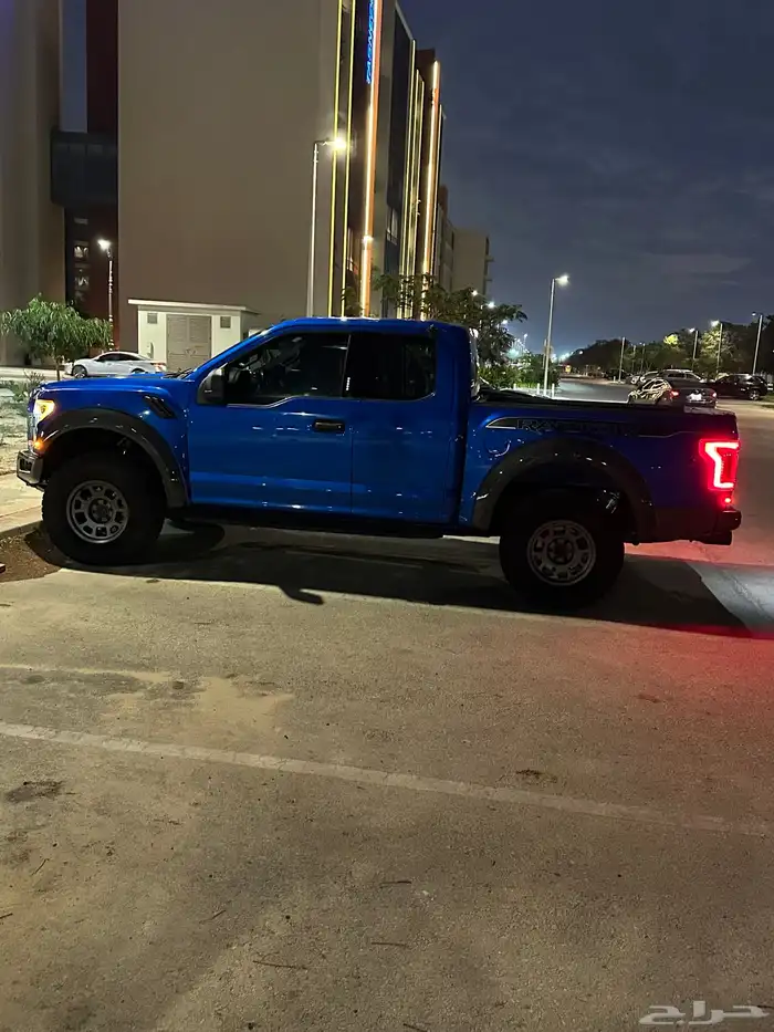 فورد رابتر 9