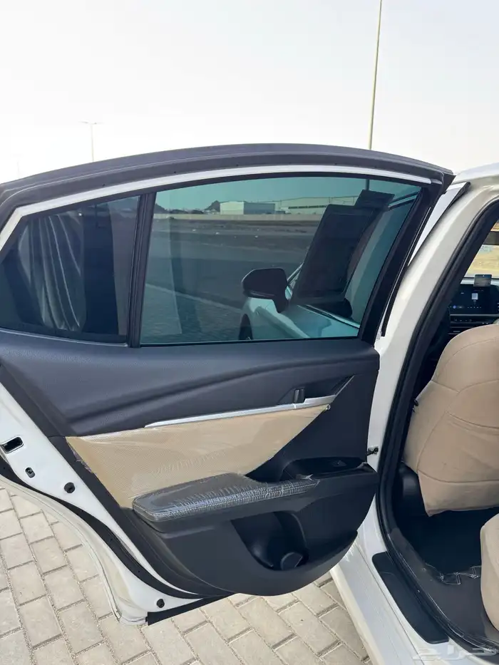 كامري 2025 LE 18