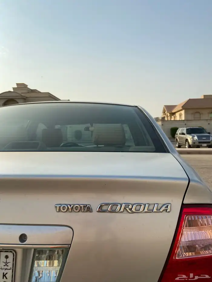 تويوتا كورولا فل كامل قير عادي 2006 4