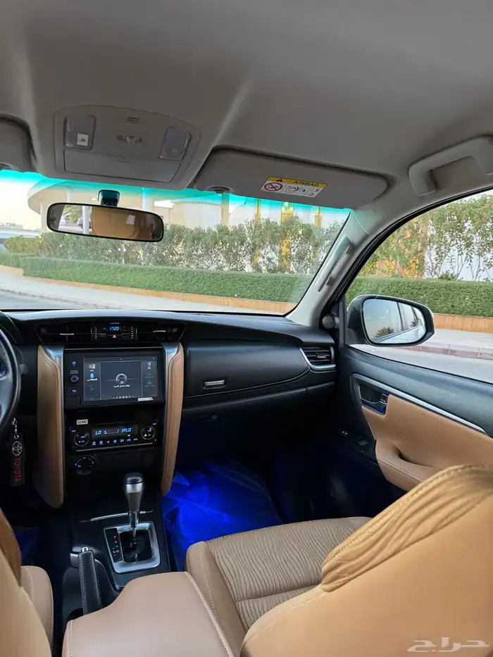 فورشنر 2023 6 سلندر VX سعودي 62