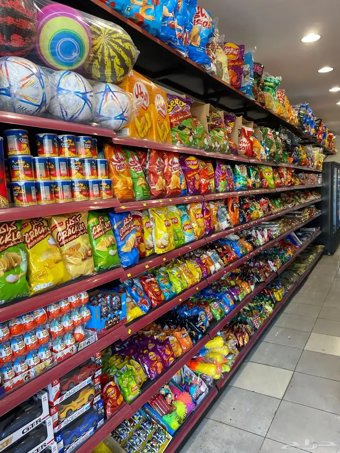 بقاله للتقبيل في راس تنوره 10