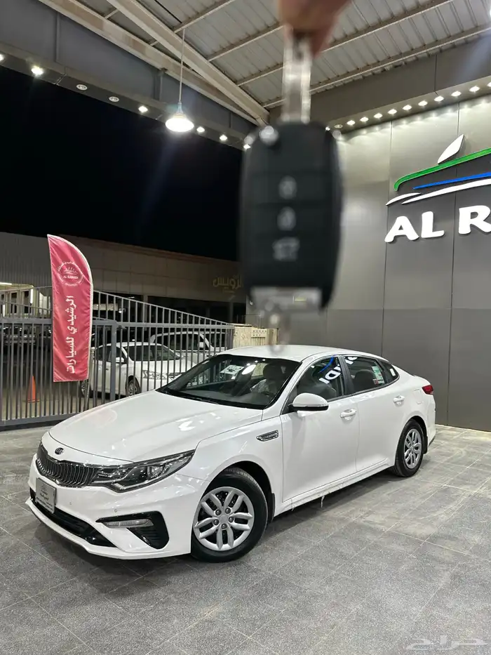 كيا اوبتيما 2020 لؤلؤي لدى معرض(عبيد الرشيدي) 37