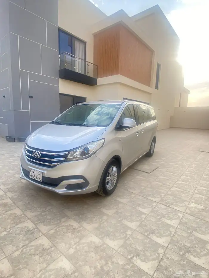 ماكسوس 2022 نظيف للبيع 1