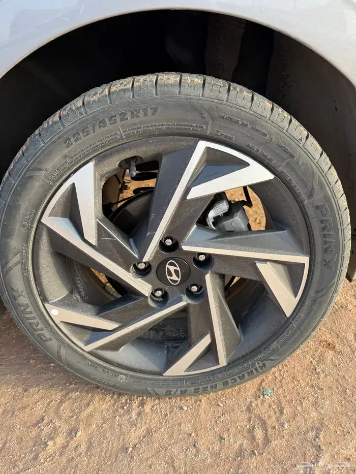 جنوط النترا 2024 فل كامل مقاس 17 للبيع وكاله 0