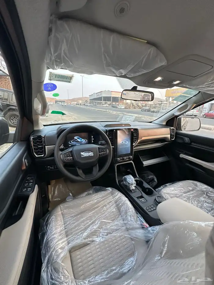 فورد ايفرست استاندر xls بنزين دبل ماكينه 2.3 موديل 2026 3