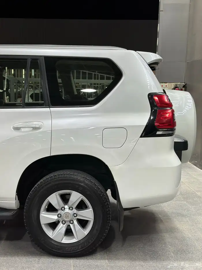 برادو 2019 ديزل دبل بريمي سبير علاق معرض(عبيد الرشيدي) 17