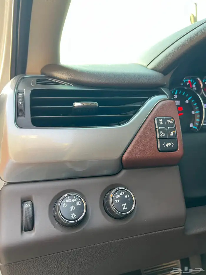 تاهو LTZ 2015 (( مخزن )) شبه جديد 22