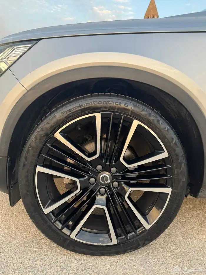 فولفو XC40 T5 Inscription اعلى فئة 7