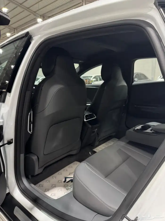 لوسيد اير بيور موديل 2024 جديد 8