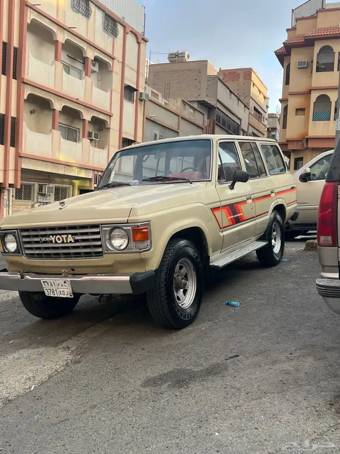 جيب تويوتا مديل 81 0