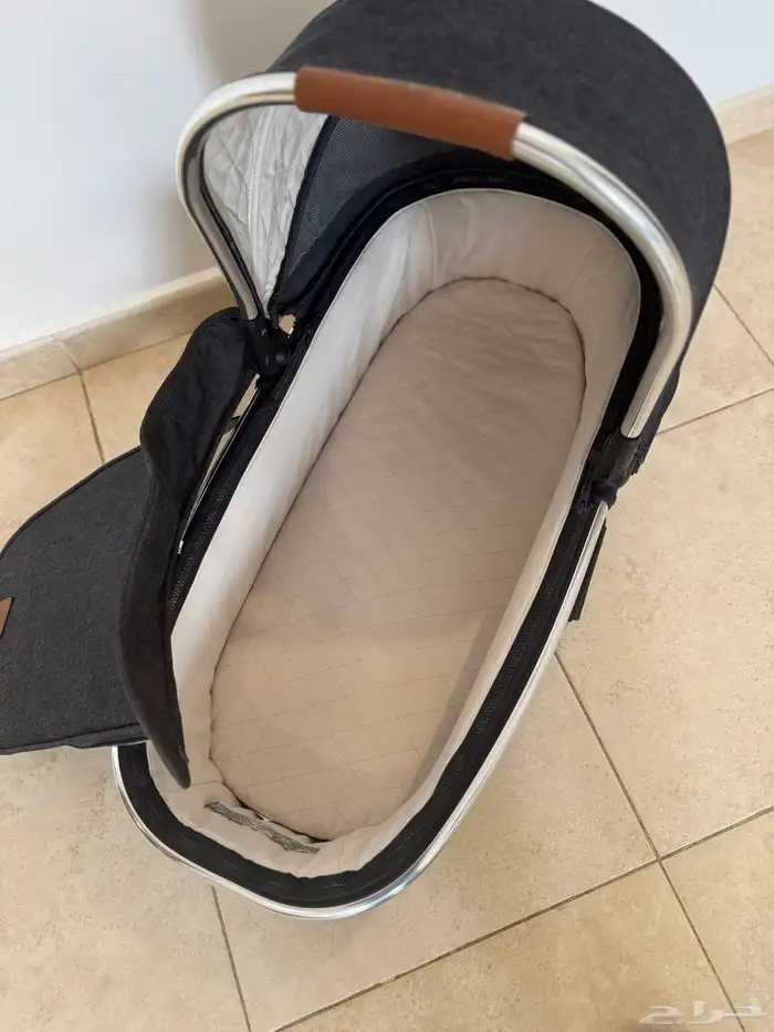 عربية اطفال من ماماز اند باباز 2