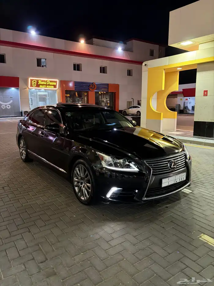لكزس LS460L اسود 2013 نظيف جدا 13