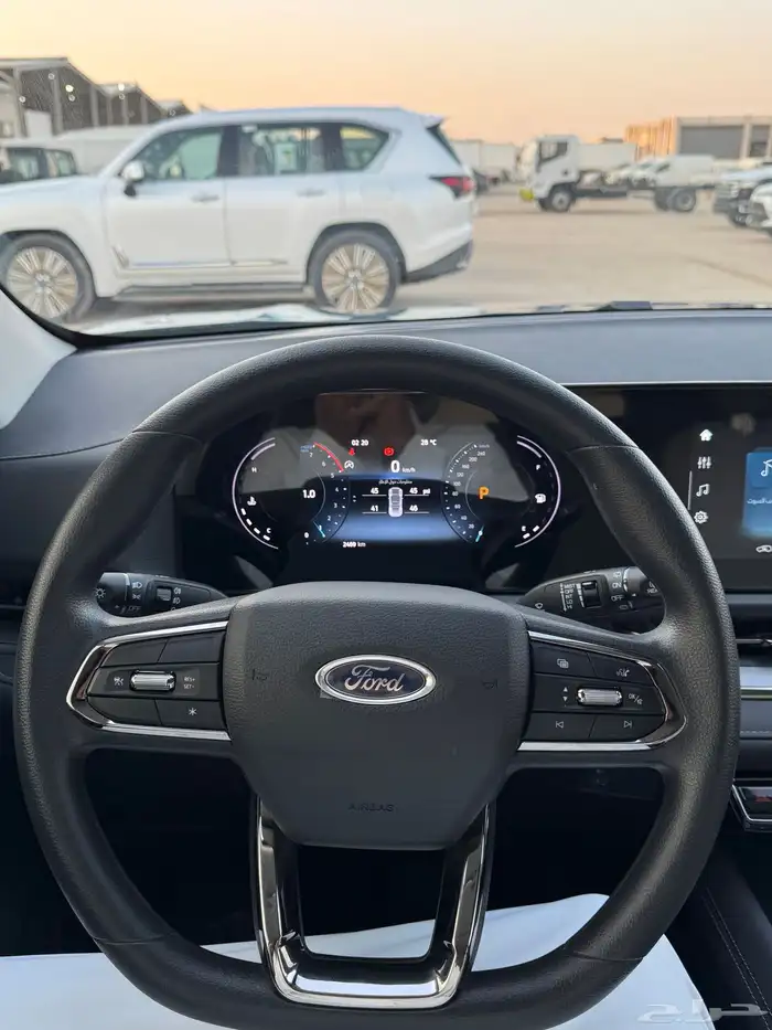 فورد تيرتوري 25 7