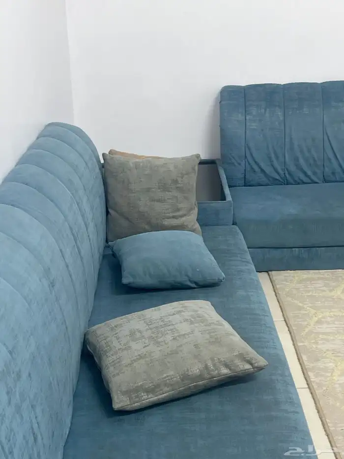 كنب ثلاثه ونصف في اربعه مستخدم نظيف 1