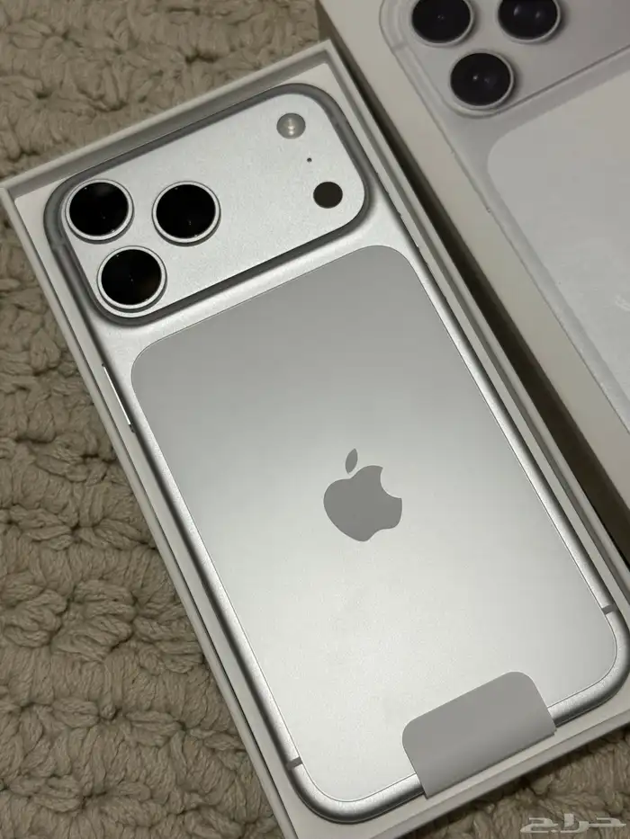 جوال ايفون 17 برو ماكس 0