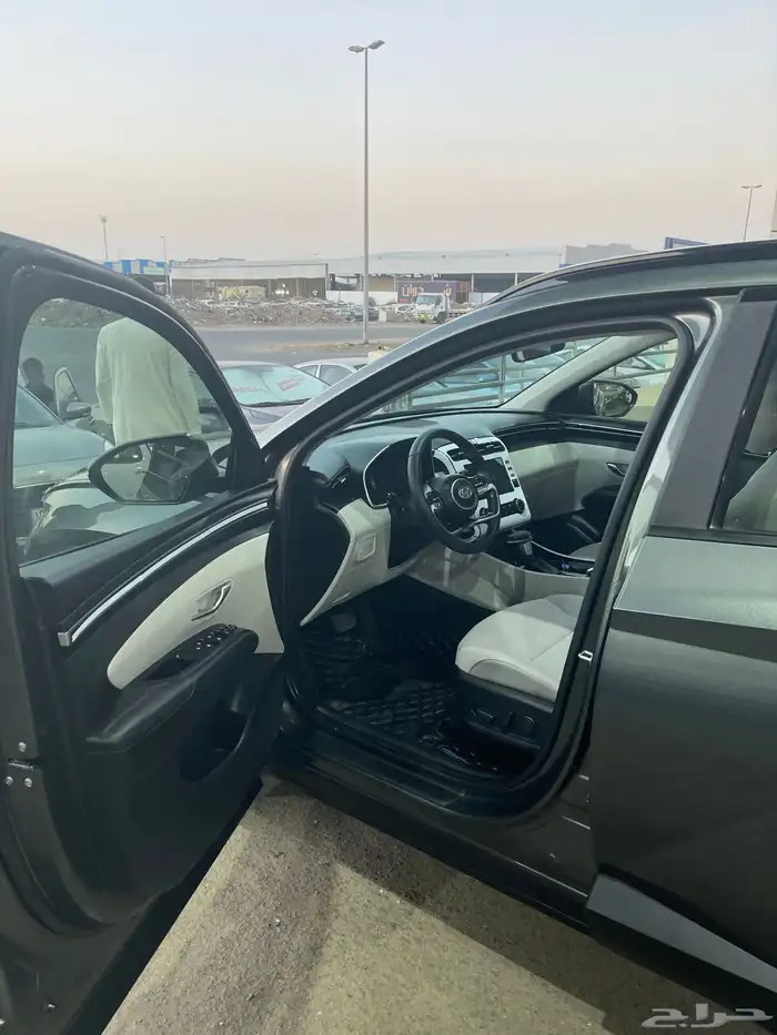 توسان 2022 كومفورت بحاله الوكاله صيانه بالوكيل مالك اول مطل 1