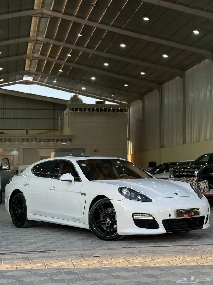 بورش باناميرا قمة النظافه 1