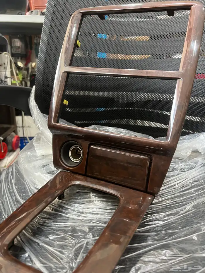 ديكور مسجل مع القير كامري 2002 4