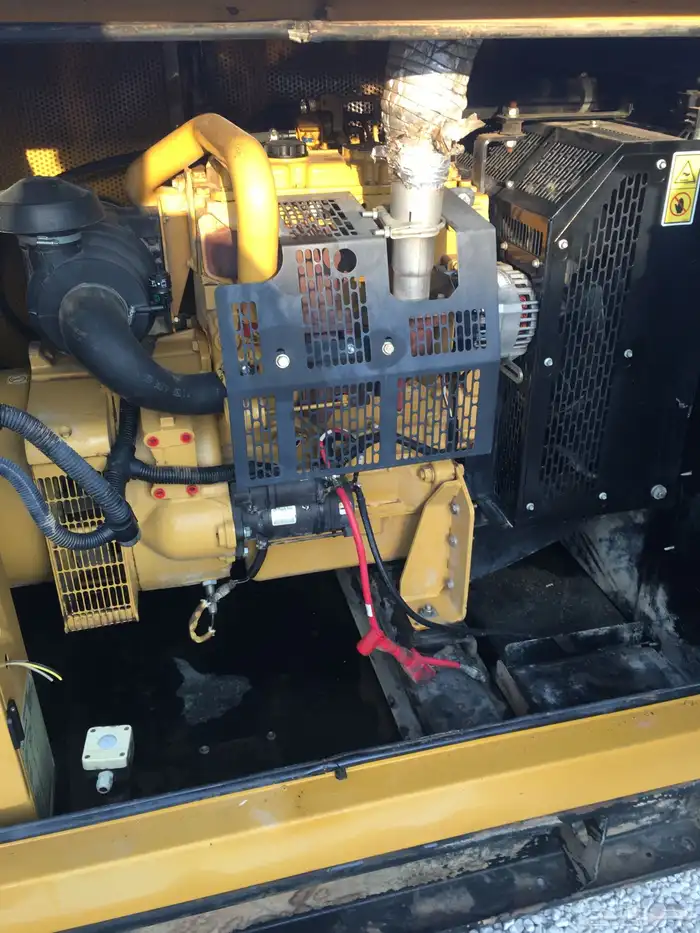 مولد كهرباء اوليمبيان انجليزي 50 ك للبيع 1