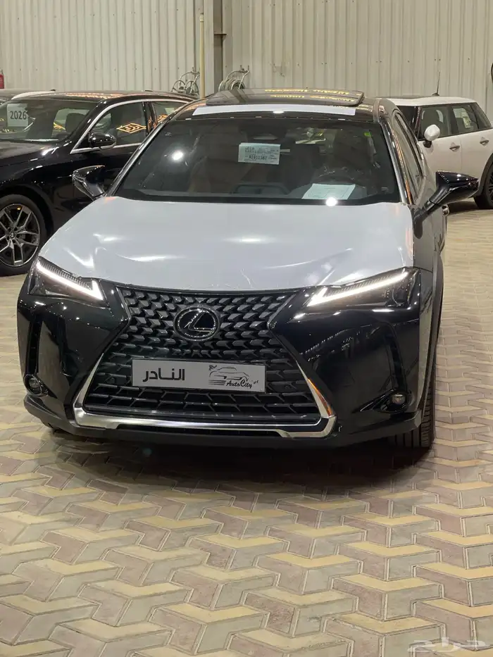 لكزس Ux300h سعودي ضمان8سنوات كاش اقساط 2