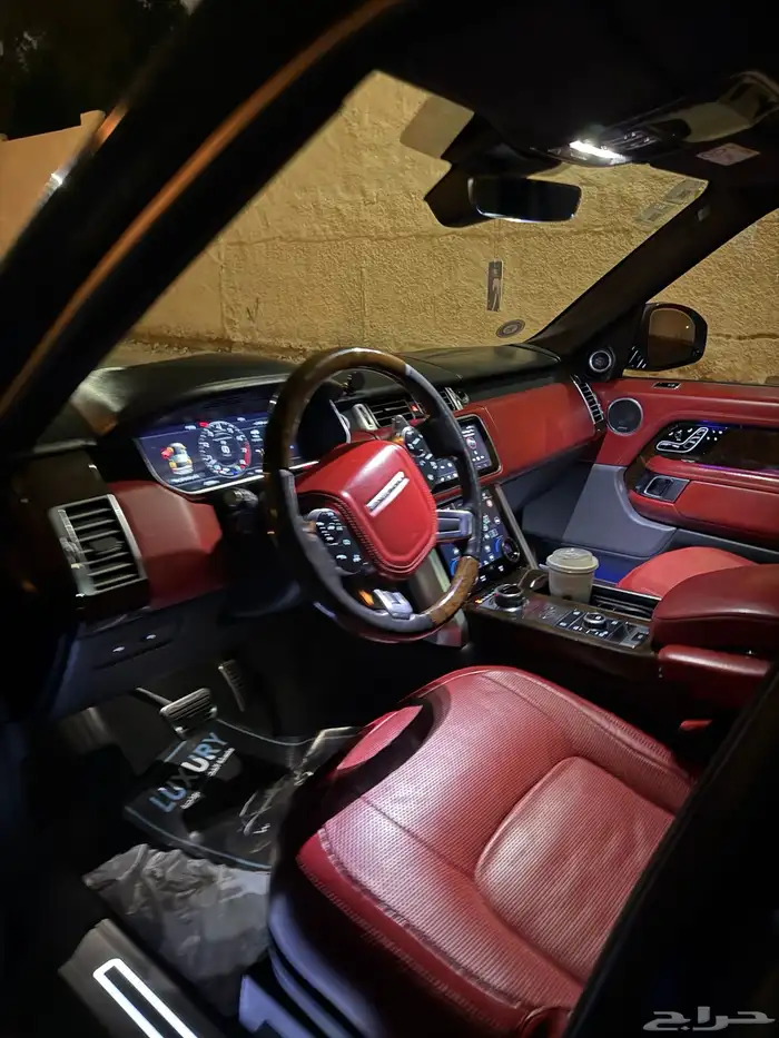 رنج روفر اوتوبايوقرافي 2018 الناغي 2