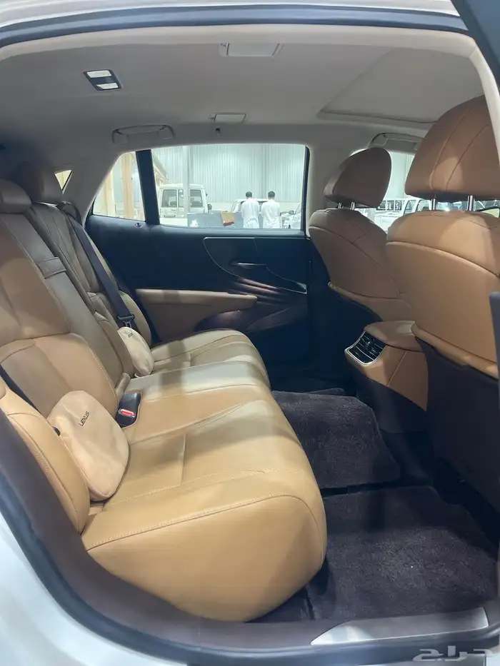 لكزس-LS350 موديل 2020 12