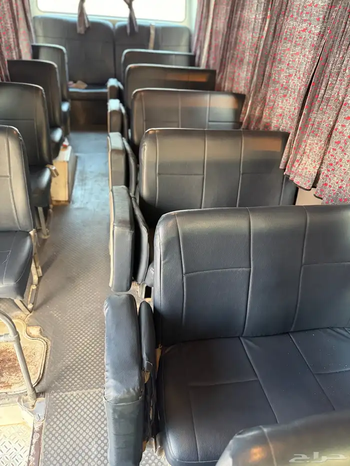 باص نيسان سلفيان 2014 ديزل 30 راكب 21