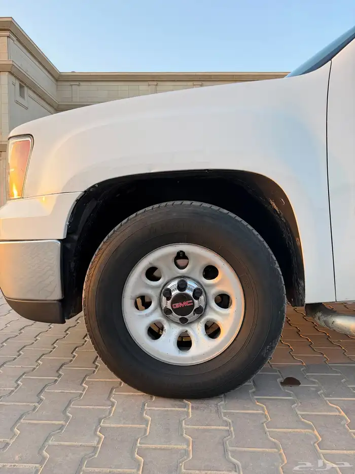 جي ام سي سييرا 2011 وارد الجميح ثاني مالك من الوكالة . 13