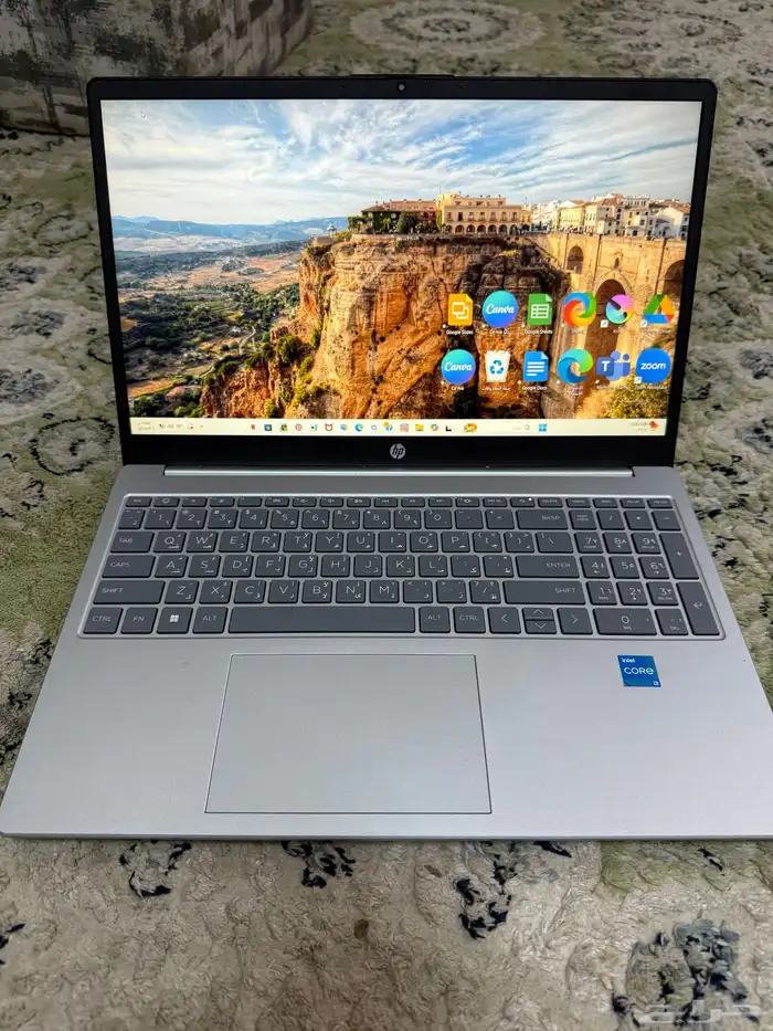 لابتوب hp مستعمل شبه جديد للبيع 0