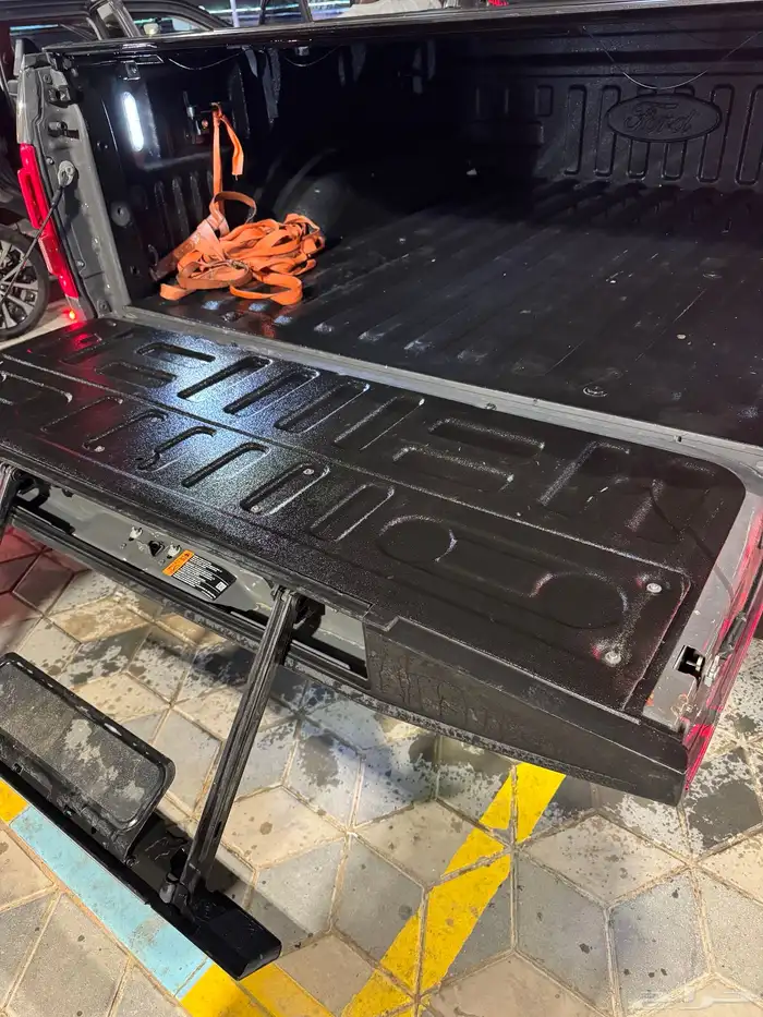 رابتر فورد F150 9