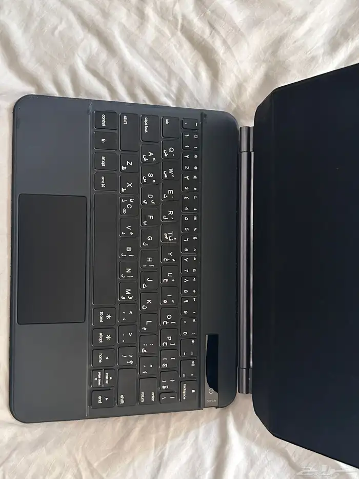 كيبورد - ماجيك كيبورد ايباد 0