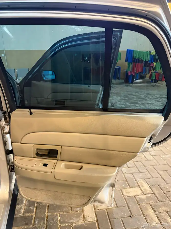 فورد فكتوريا 3