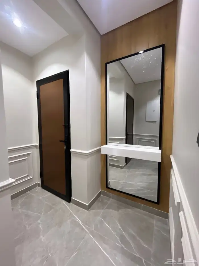 للبيع شقه دور ثاني الريان 520 1