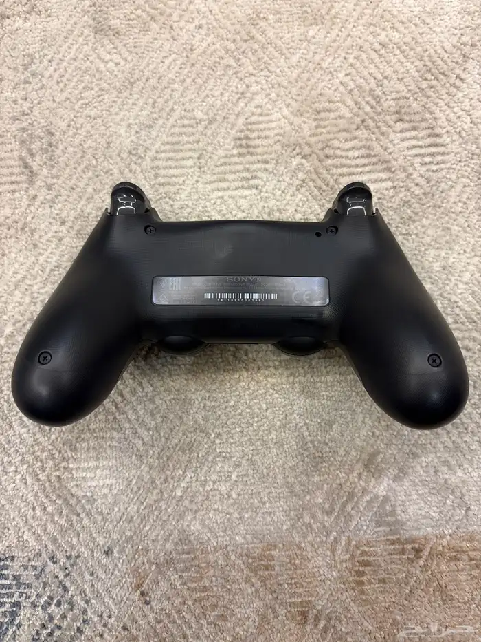 يد وحدة تحكم سوني بلاستيشن 4 1