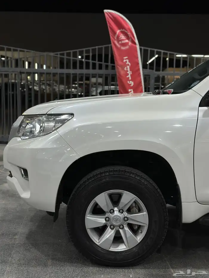 برادو 2019 ديزل دبل بريمي سبير علاق معرض(عبيد الرشيدي) 16