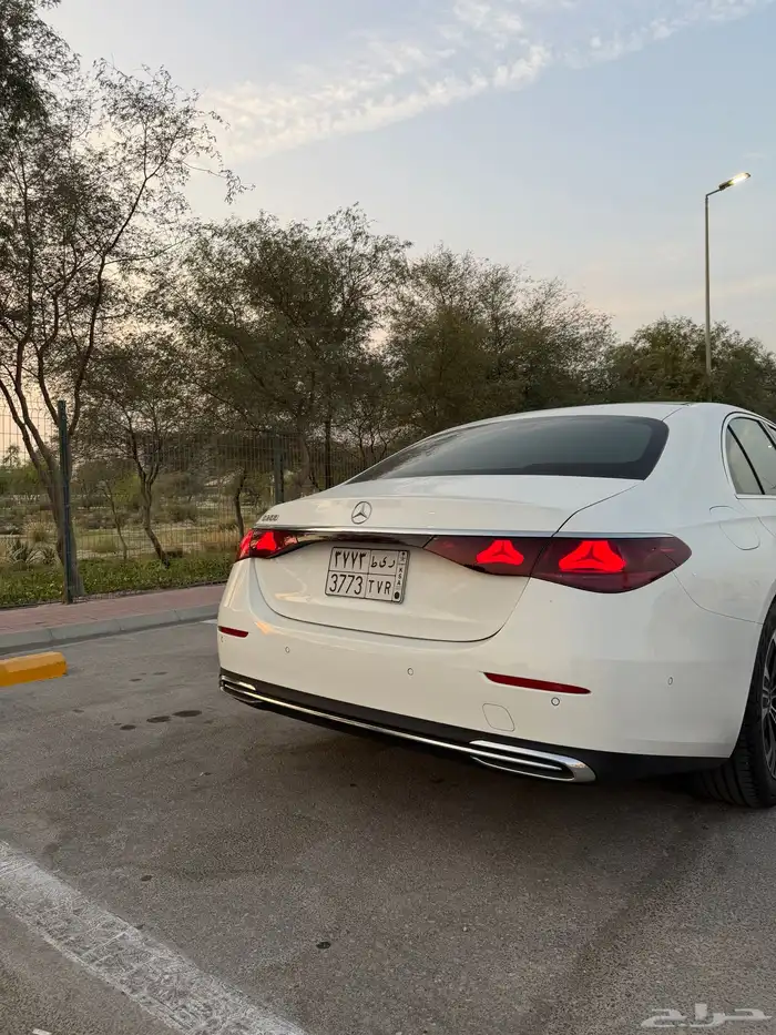 مرسيدس E CLASS 2024 8
