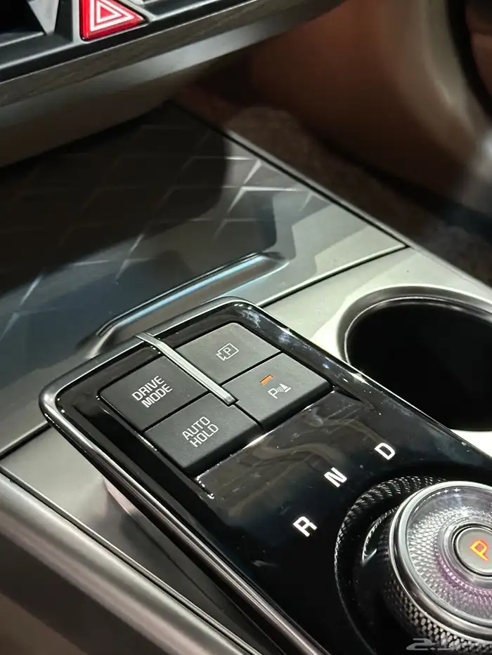 كيا K8 نص فل 2022 اسود لدى معرض(عبيد الرشيدي) 28