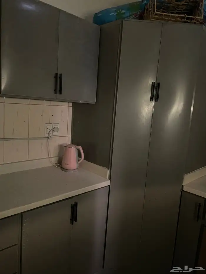 للبيع اثاث   كنب   مطبخ متكامل 5